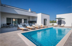 Villa Mateo